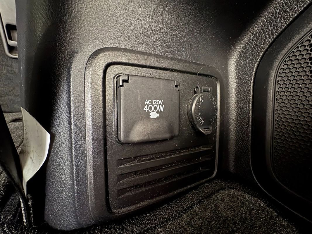 Used 2017 Toyota 4Runner Limited w/ Four Season Floor Mat Package image 46
