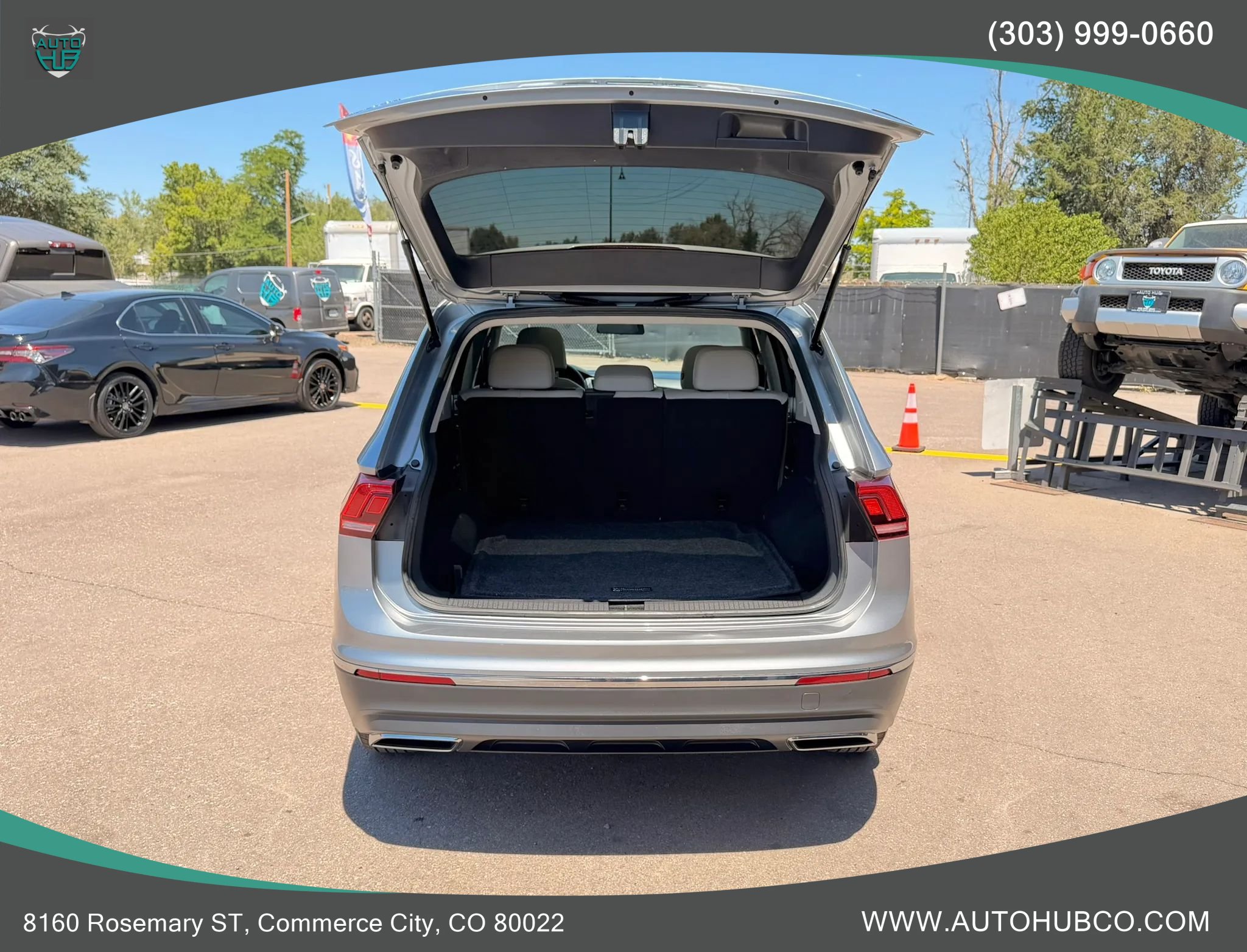 Used 2020 Volkswagen Tiguan SE w/ Panoramic Sunroof Package AWD/4WD image 6