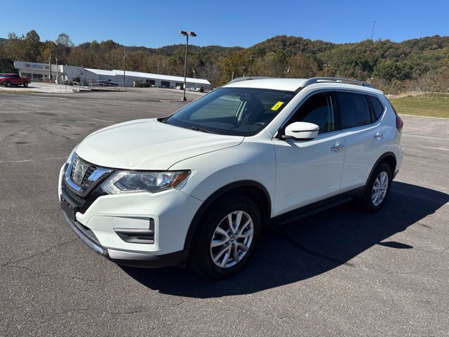 Used 2017 Nissan Rogue SV AWD/4WD image 4