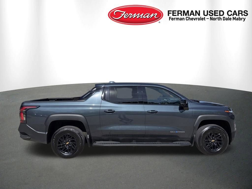 Used 2025 Chevrolet Silverado EV LT AWD/4WD image 8