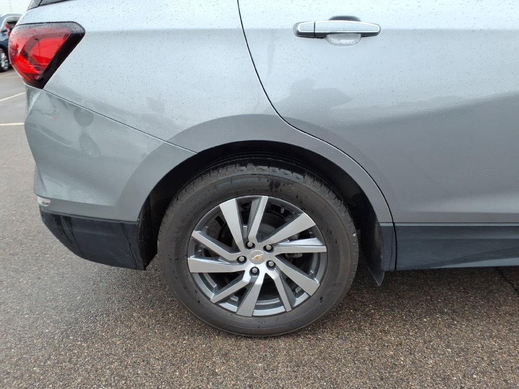 Used 2024 Chevrolet Equinox Premier AWD/4WD image 26