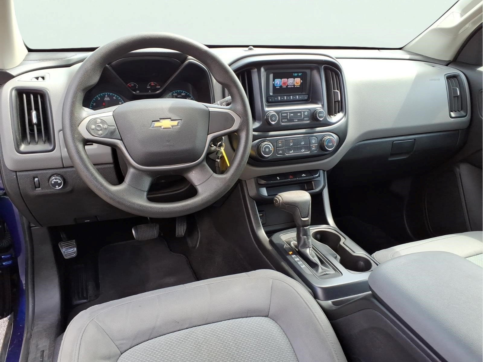 Used 2016 Chevrolet Colorado W/T w/ WT Convenience Package RWD image 9