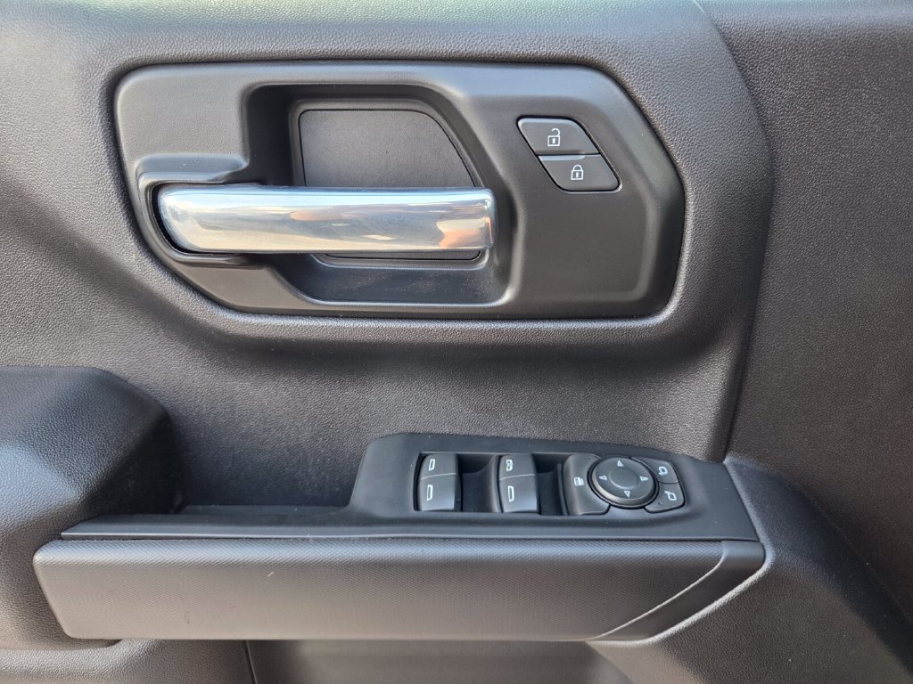 Used 2022 Chevrolet Silverado 1500 Custom Trail Boss w/ LPO, Dark Essentials Package AWD/4WD image 23