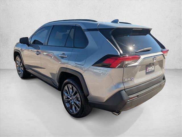 Used 2022 Toyota RAV4 XLE Premium FWD image 7