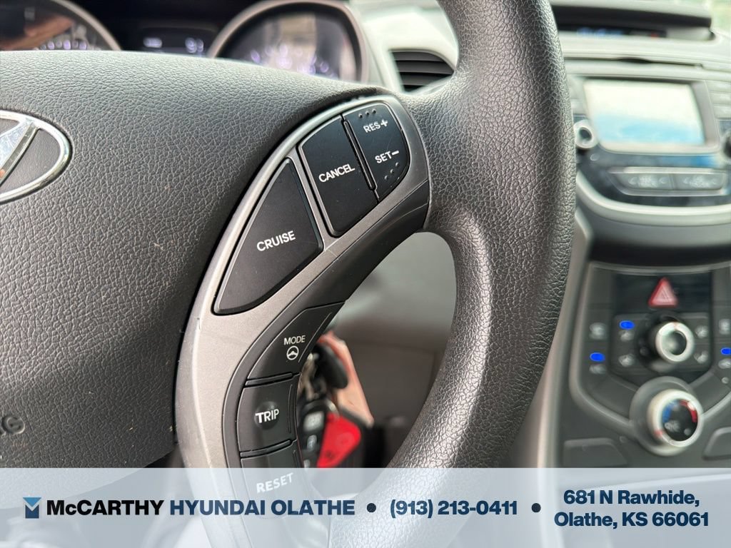 Used 2015 Hyundai Elantra SE w/ Option Group 02 FWD image 21
