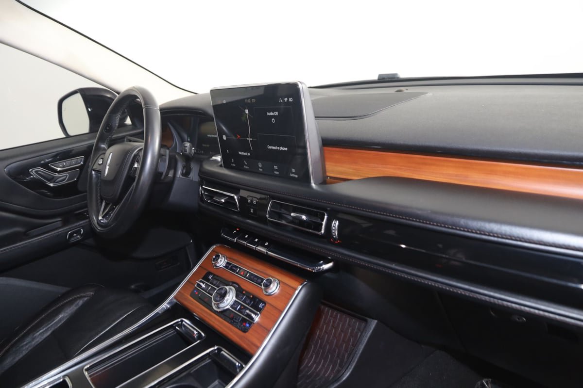 Used 2020 Lincoln Aviator Reserve w/ Class IV Trailer Tow Package AWD/4WD image 45