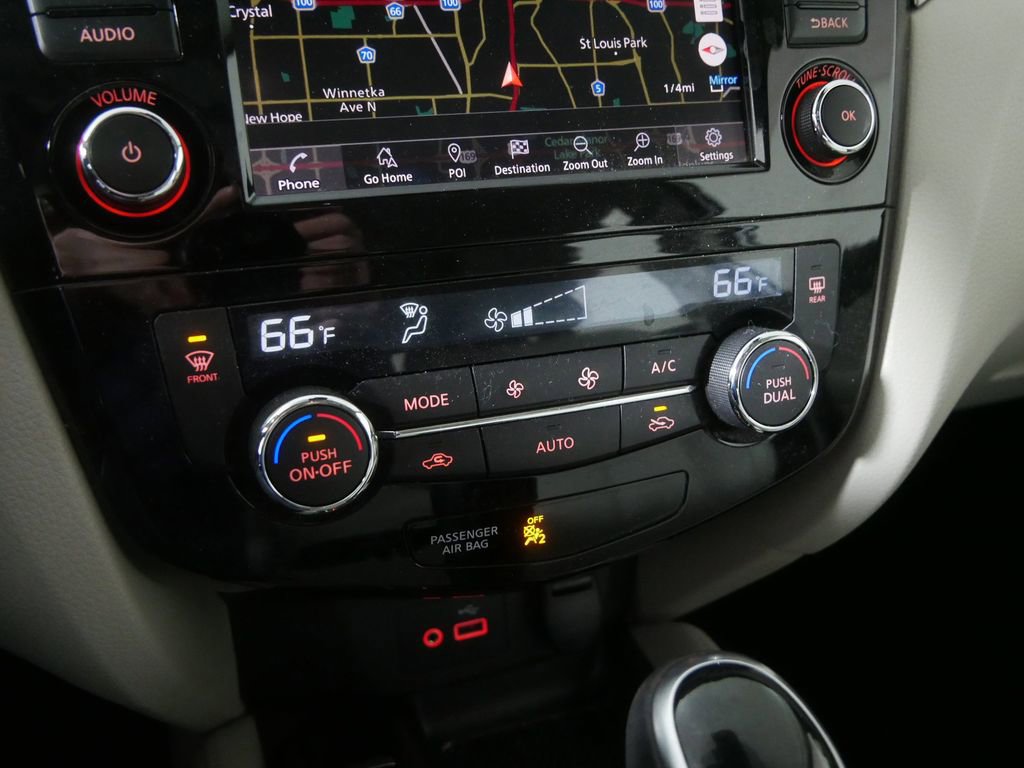 Used 2020 Nissan Rogue Sport SL w/ Premium Package image 29