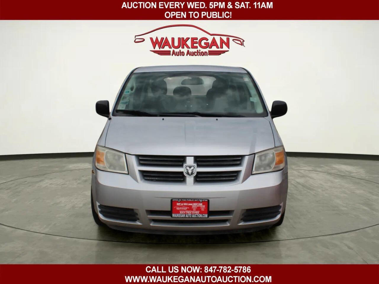 Used 2008 Dodge Grand Caravan SE FWD image 2