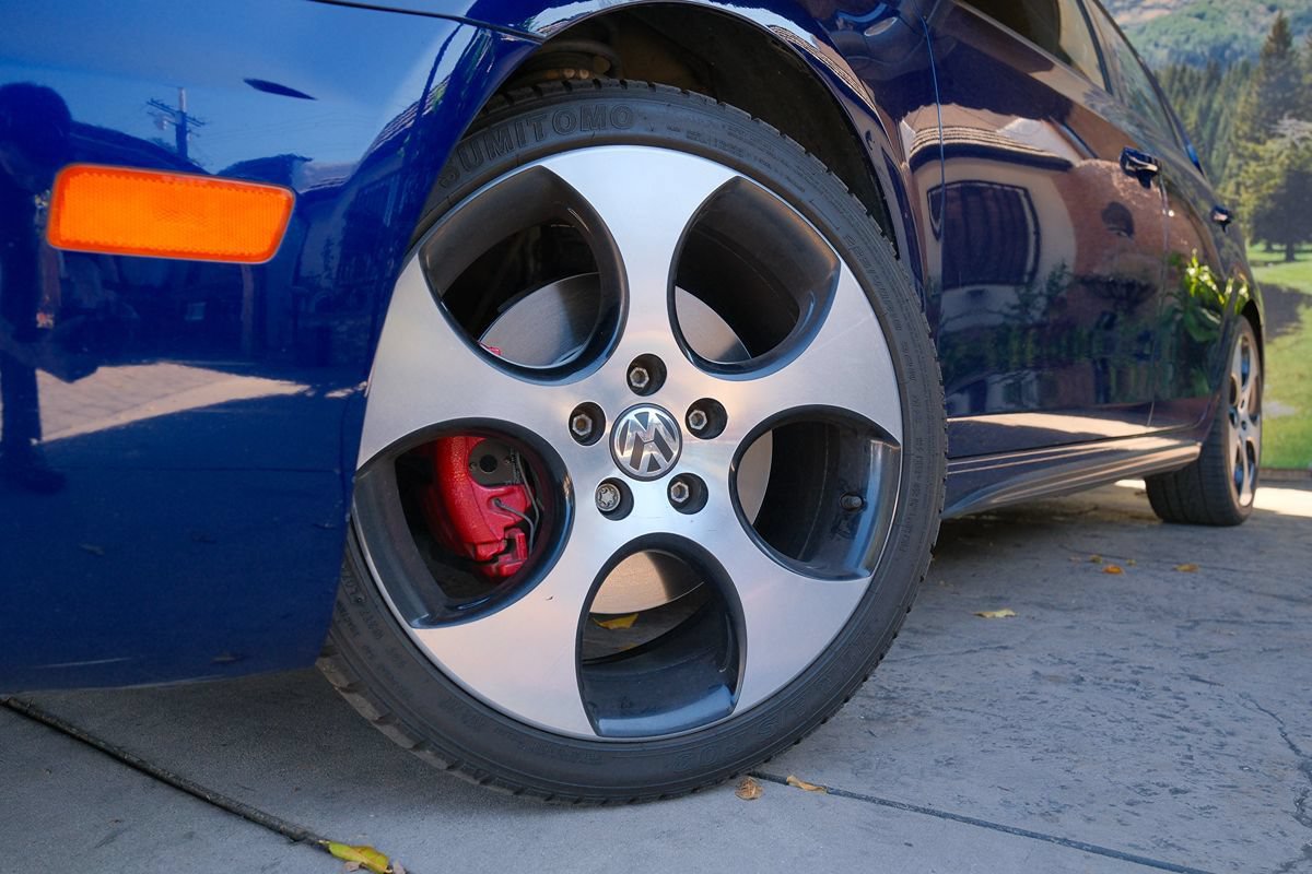 Used 2011 Volkswagen GTI 4-Door FWD image 46
