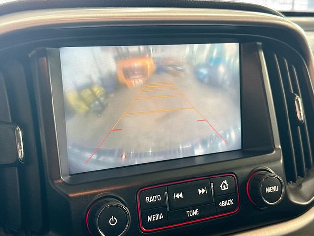 Used 2015 GMC Canyon SLT w/ Driver Alert Package AWD/4WD image 14