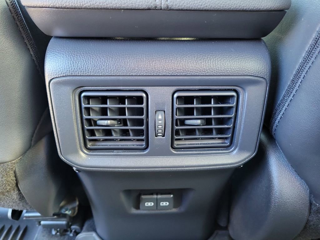 Used 2024 Toyota RAV4 XLE Premium image 16