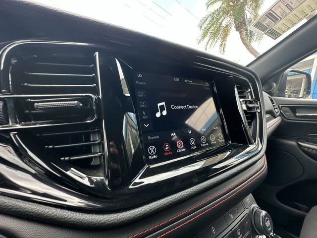 Used 2023 Dodge Durango GT AWD/4WD image 25