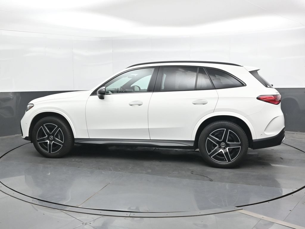 Used 2024 Mercedes-Benz GLC 300 4MATIC image 10