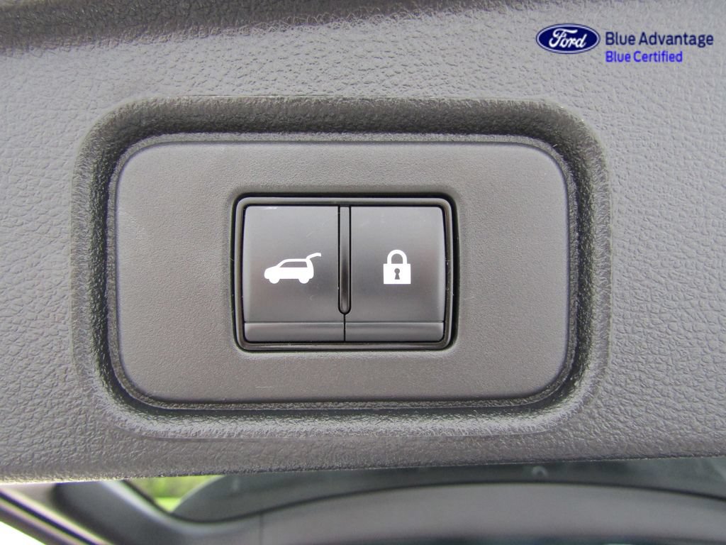 Used 2025 Nissan Pathfinder Platinum w/ Cargo Package AWD/4WD image 23
