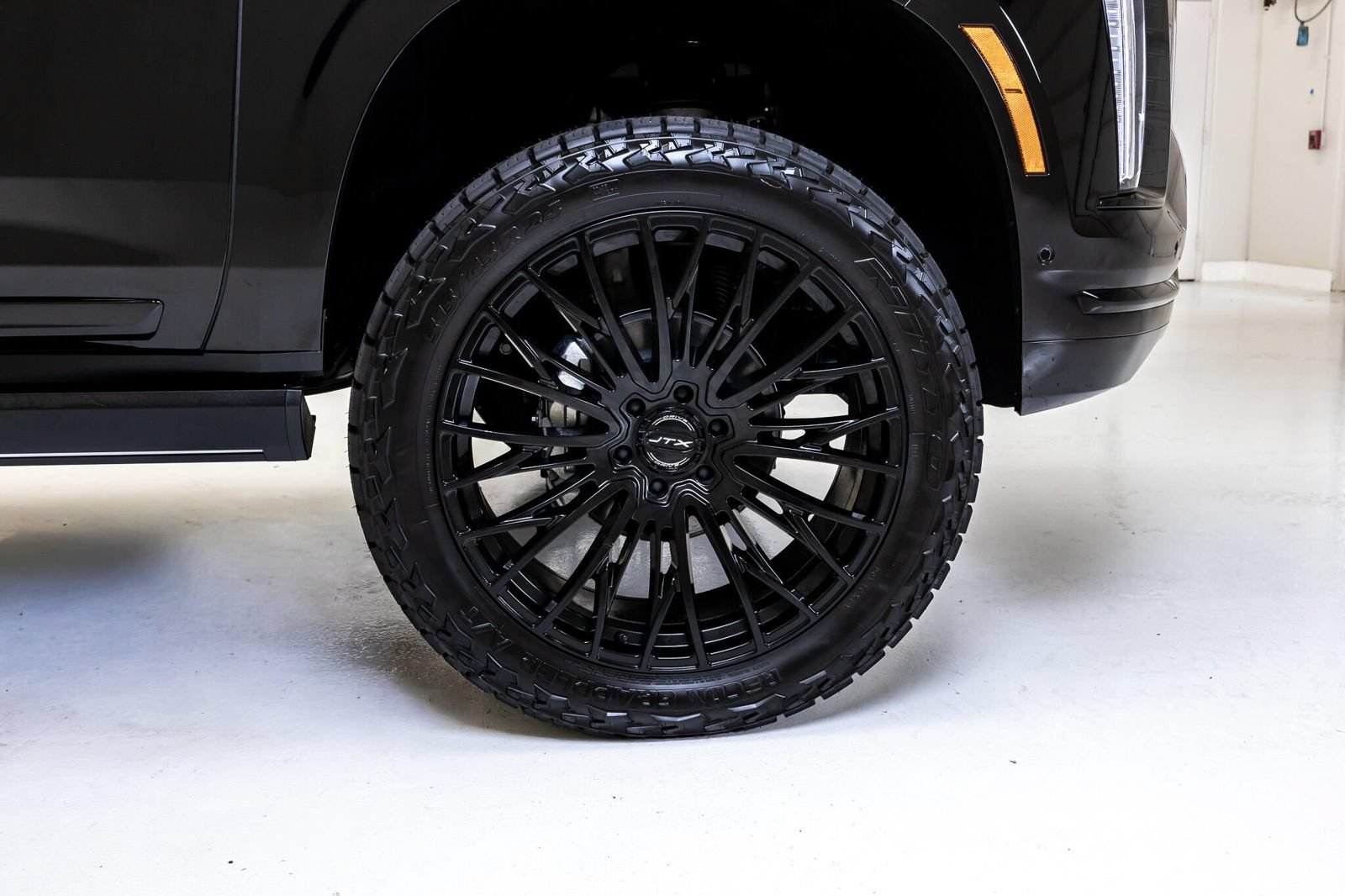 Used 2026 Cadillac Escalade Sport w/ Touring Package AWD/4WD image 11