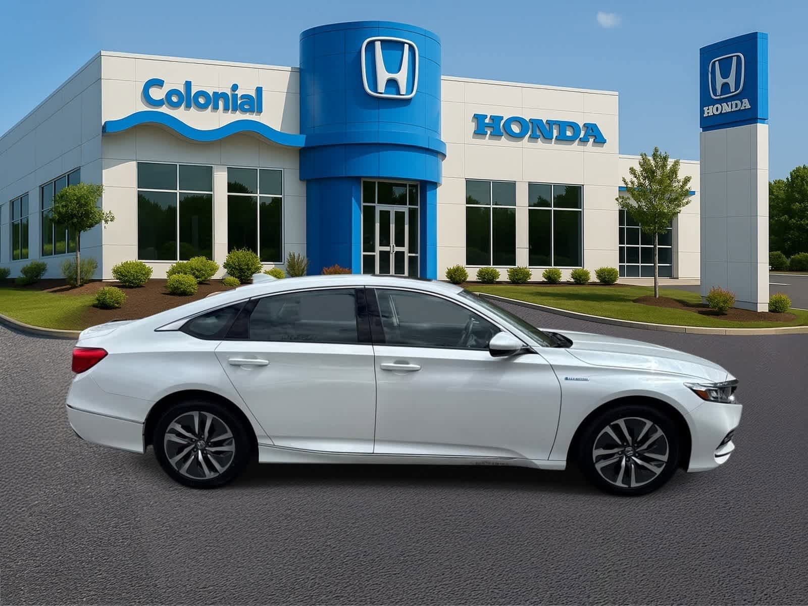 Used 2019 Honda Accord EX image 8