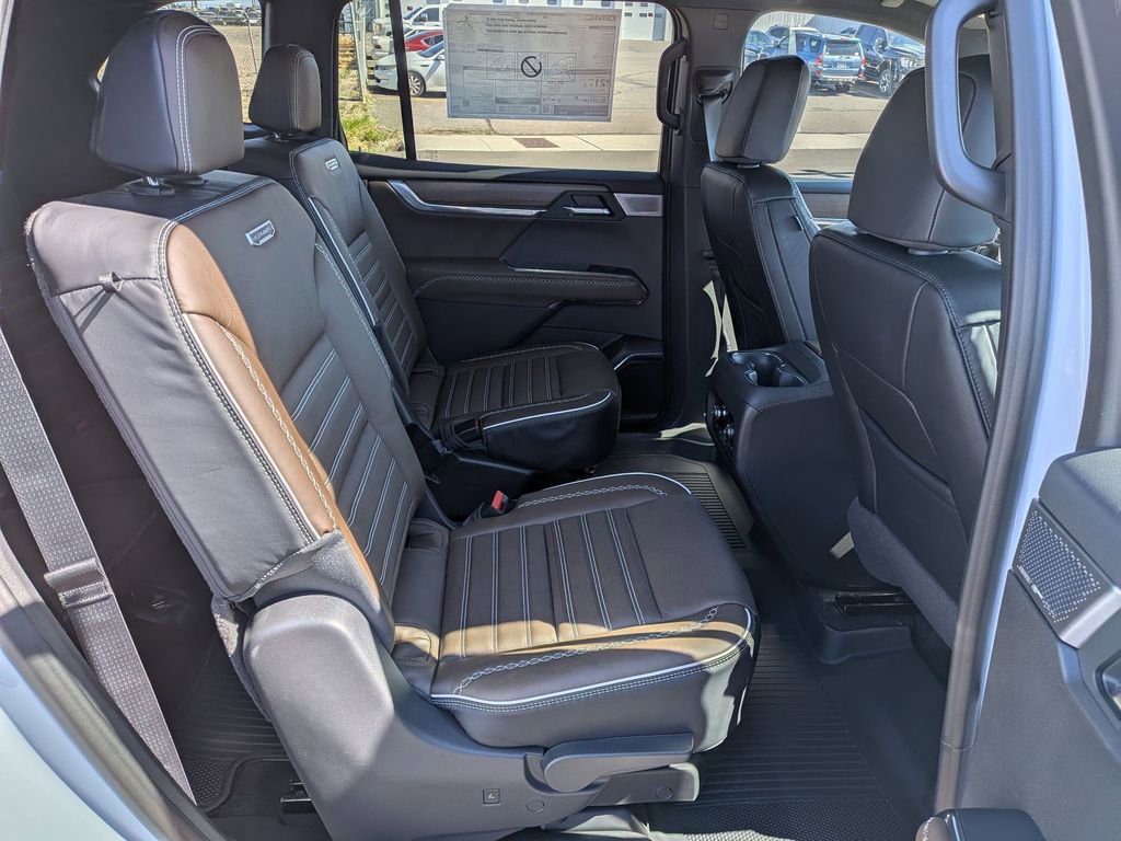 New 2026 GMC Acadia Denali Ultimate AWD/4WD image 25