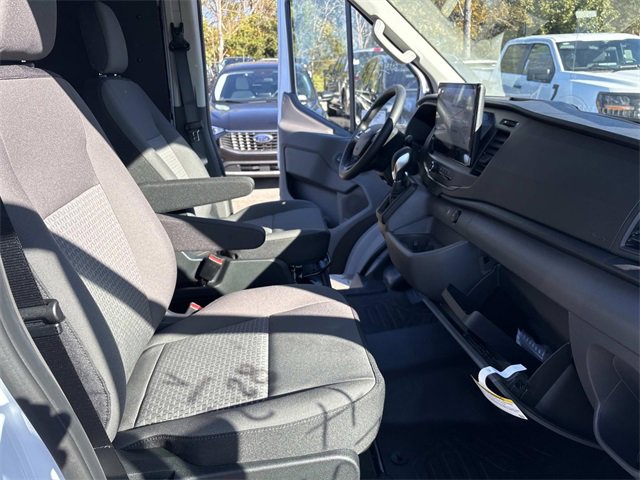 New 2026 Ford Transit 250 148 Medium Roof w/ Load Area Protection Package image 22