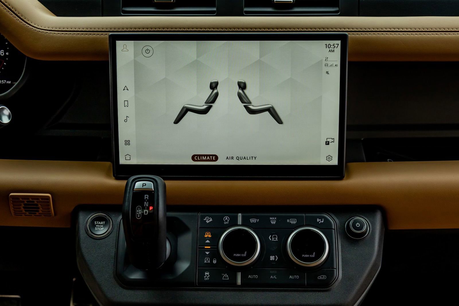 Used 2025 Land Rover Defender 130 V8 image 27