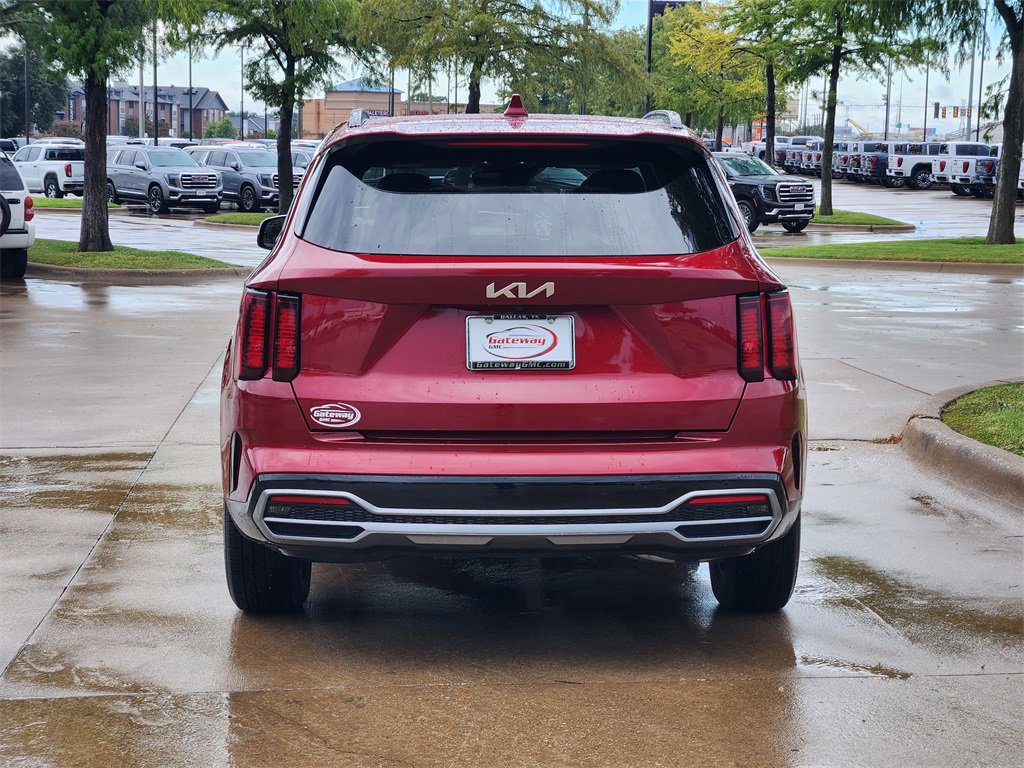 Used 2023 Kia Sorento EX w/ Panoramic Sunroof Package image 6