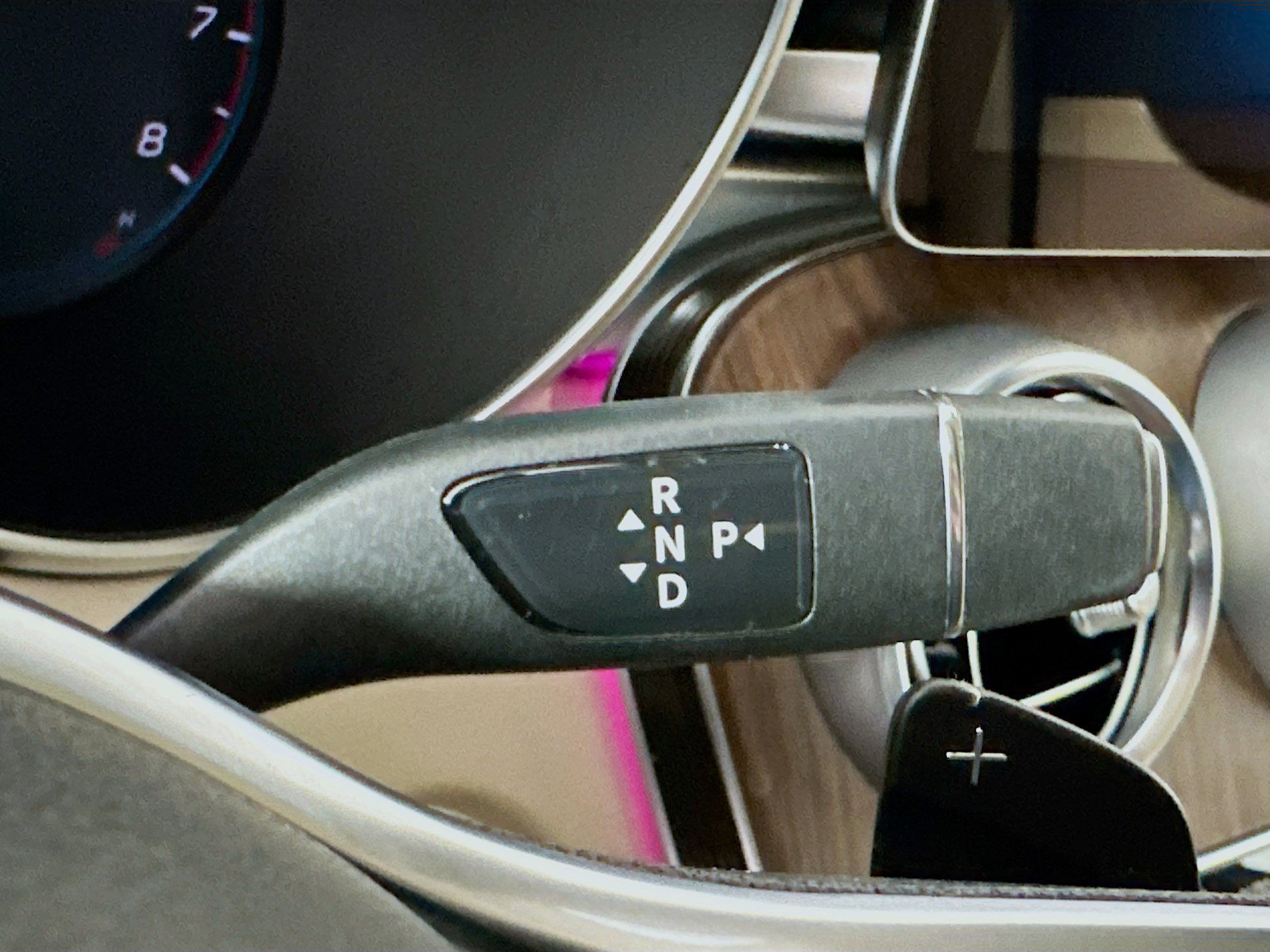 Used 2022 Mercedes-Benz GLC 300 4MATIC w/ Premium Package Lite image 24