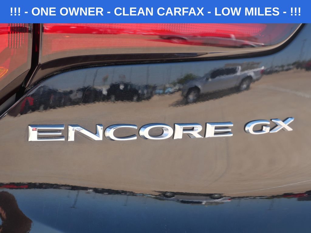 Used 2022 Buick Encore GX Select w/ Sport Touring Package image 11