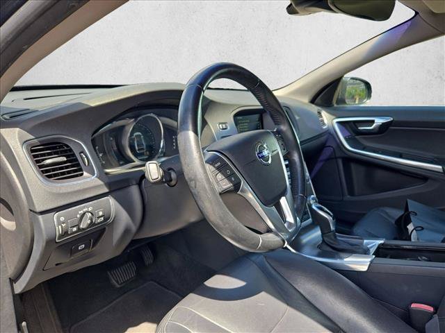 Used 2016 Volvo S60 T5 Premier FWD image 9