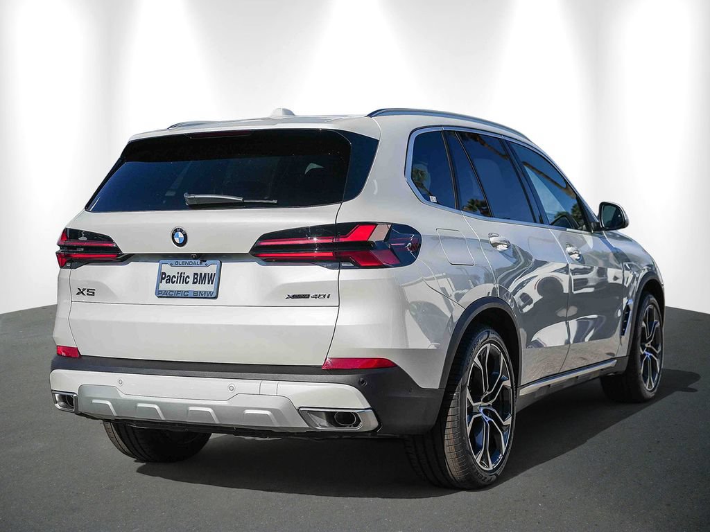 New 2026 BMW X5 xDrive40i w/ Parking Assistance Package AWD/4WD image 6