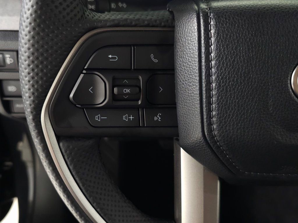 Used 2024 Toyota Tacoma Trailhunter image 23