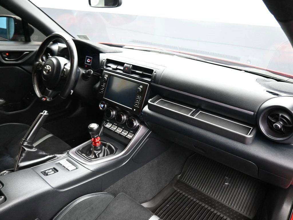 Used 2023 Toyota GR86 Premium image 36
