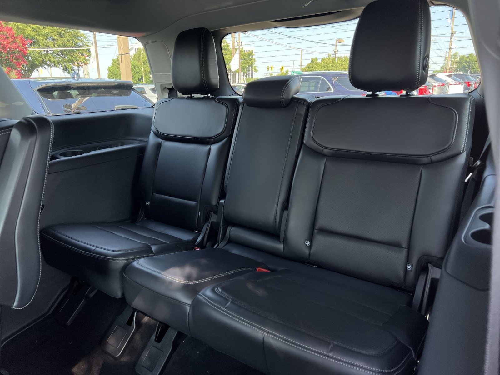 New 2027 Ford Expedition Platinum w/ Driver's Package AWD/4WD image 26