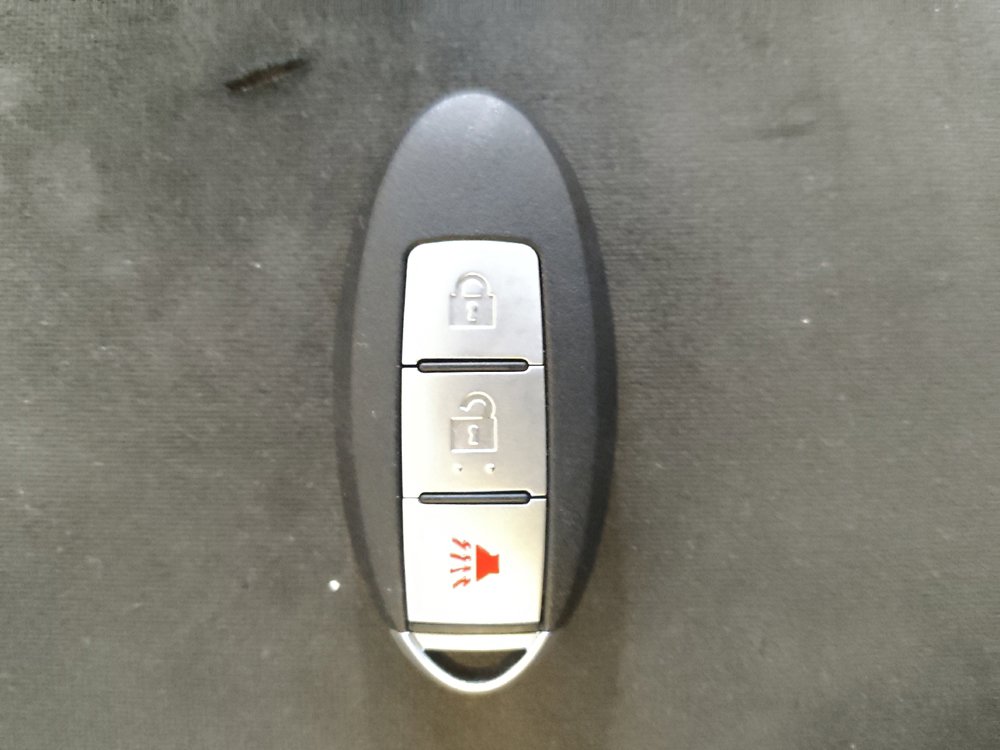 Used 2016 Nissan Pathfinder S AWD/4WD image 32