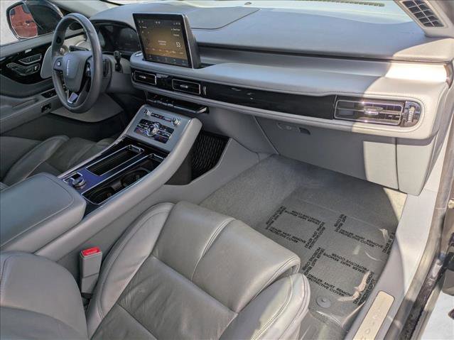 Used 2020 Lincoln Aviator Reserve w/ Equipment Group 202A image 25