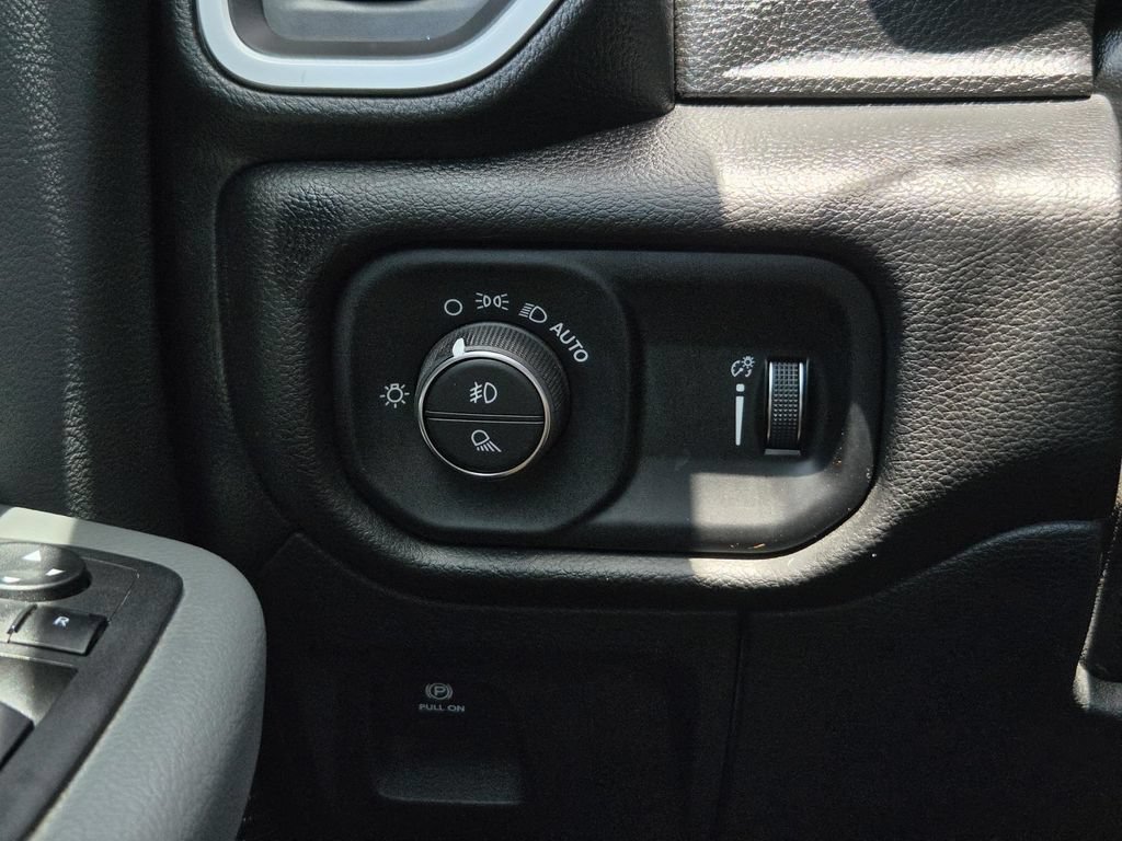 Used 2023 RAM 1500 Lone Star AWD/4WD image 28