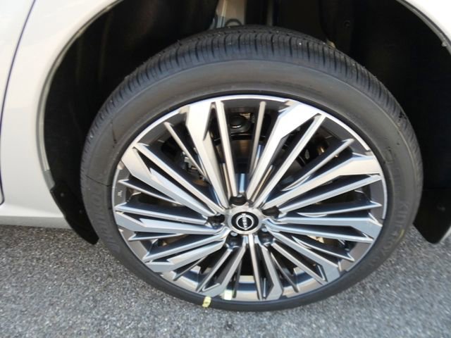 New 2025 Nissan Altima 2.5 SL AWD/4WD image 9