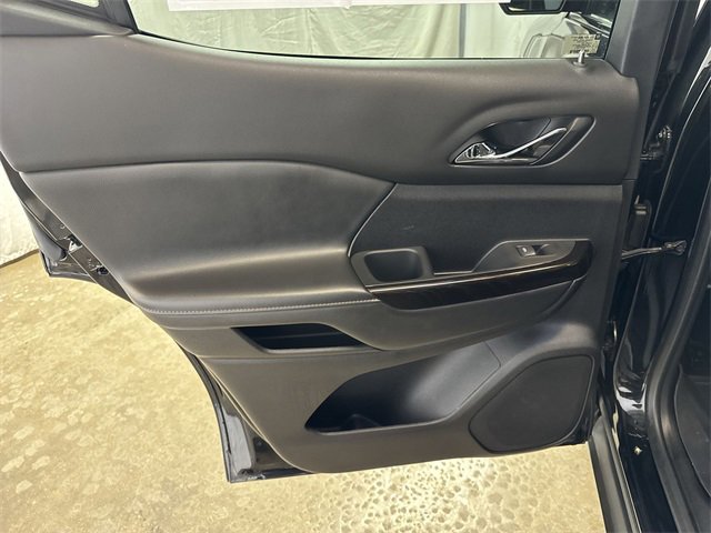 Certified 2022 GMC Acadia AT4 w/ Technology Package image 27