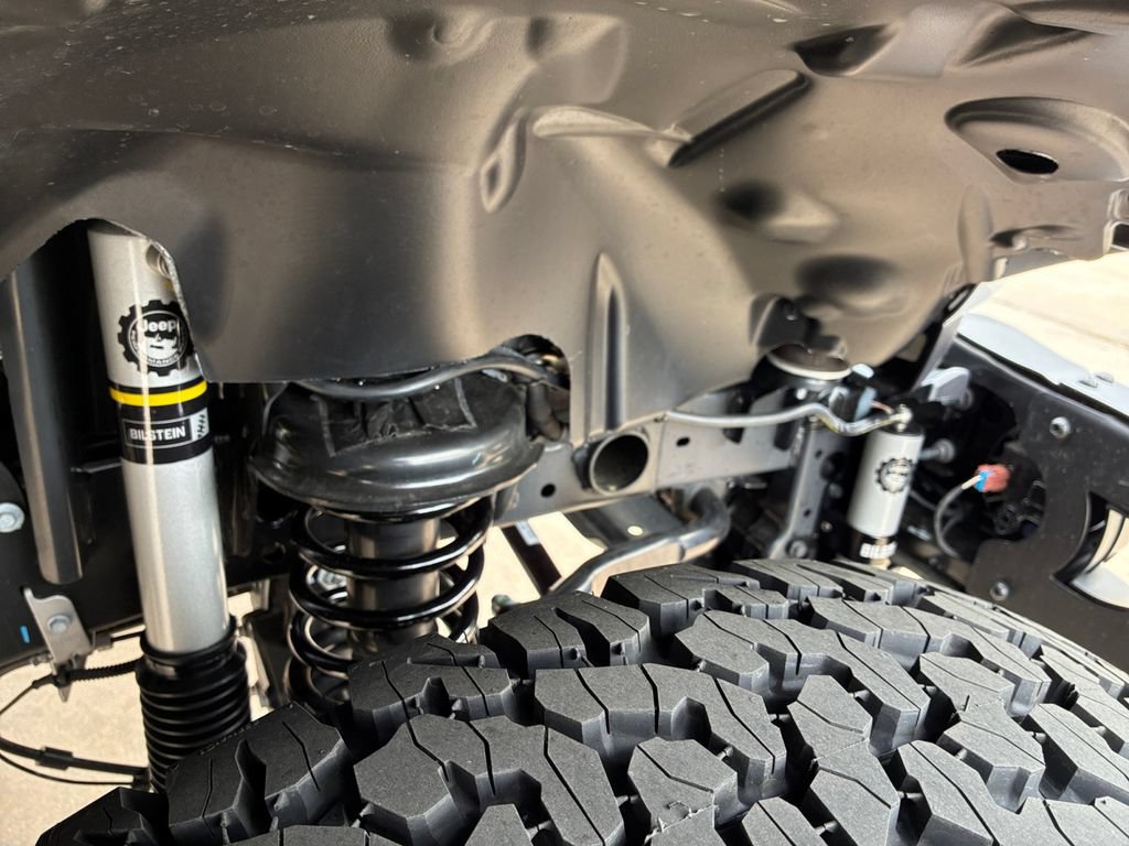 New 2026 Jeep Wrangler Unlimited Rubicon 392 w/ Quick Order Package 27X Moab AWD/4WD image 11