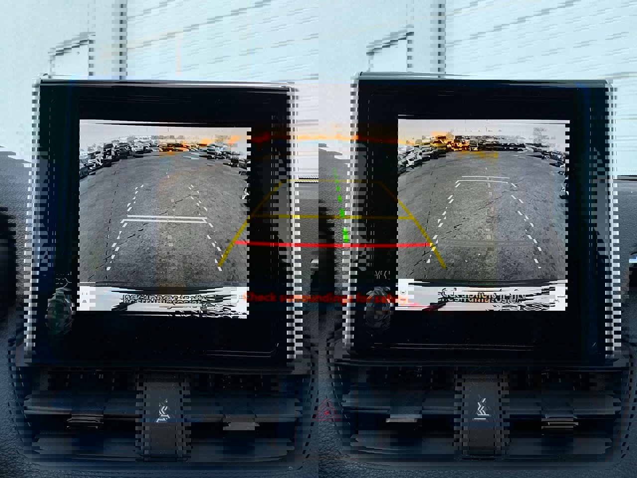 Used 2025 Toyota RAV4 XLE image 32