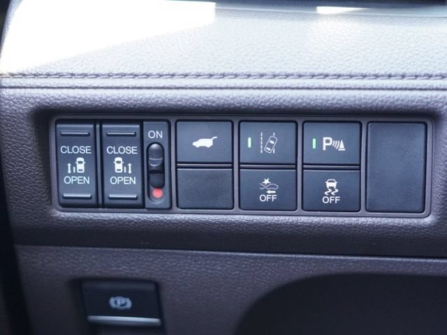 Used 2019 Honda Odyssey Touring image 19