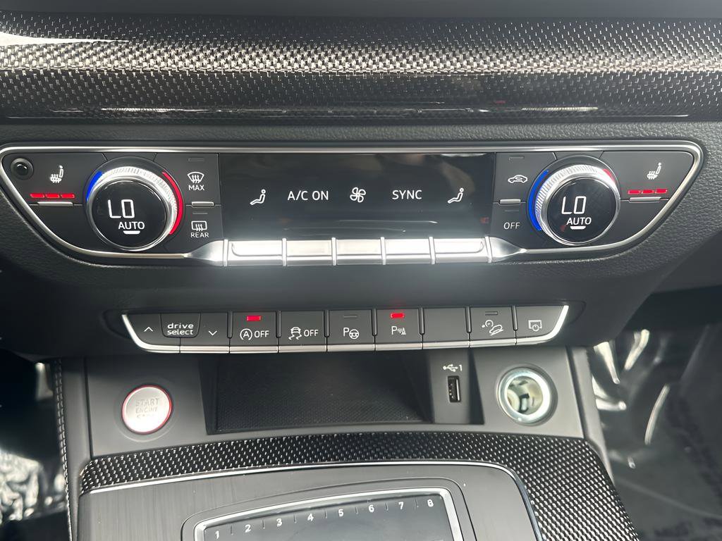 Used 2020 Audi SQ5 Prestige image 16