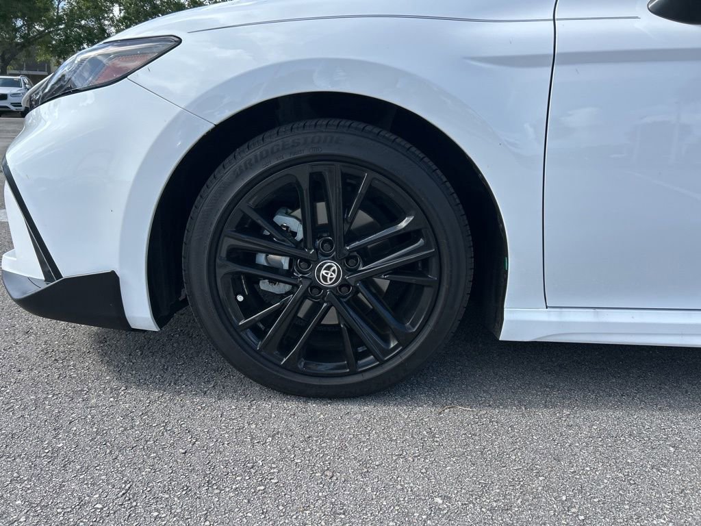 Used 2025 Toyota Camry SE w/ Convenience Package image 51