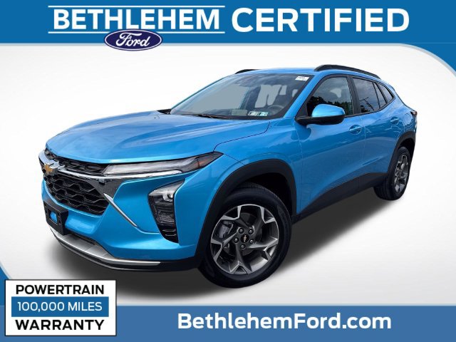 Used 2025 Chevrolet Trax LT w/ Driver Confidence Package