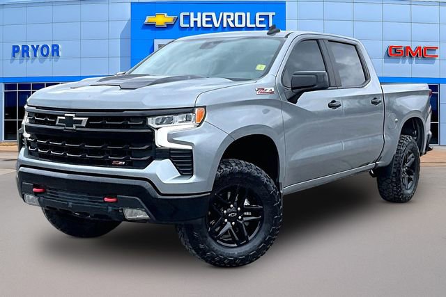 Used 2023 Chevrolet Silverado 1500 LT Trail Boss image 2