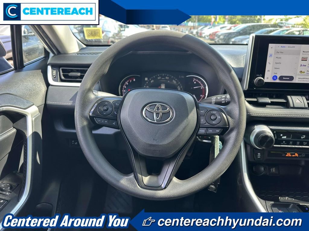 Used 2024 Toyota RAV4 LE AWD/4WD image 12