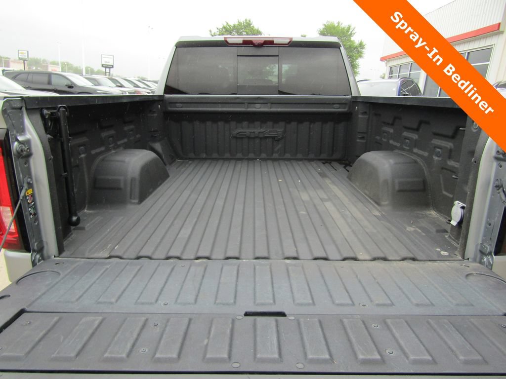 Used 2024 GMC Sierra 1500 AT4 w/ Technology Package AWD/4WD image 25