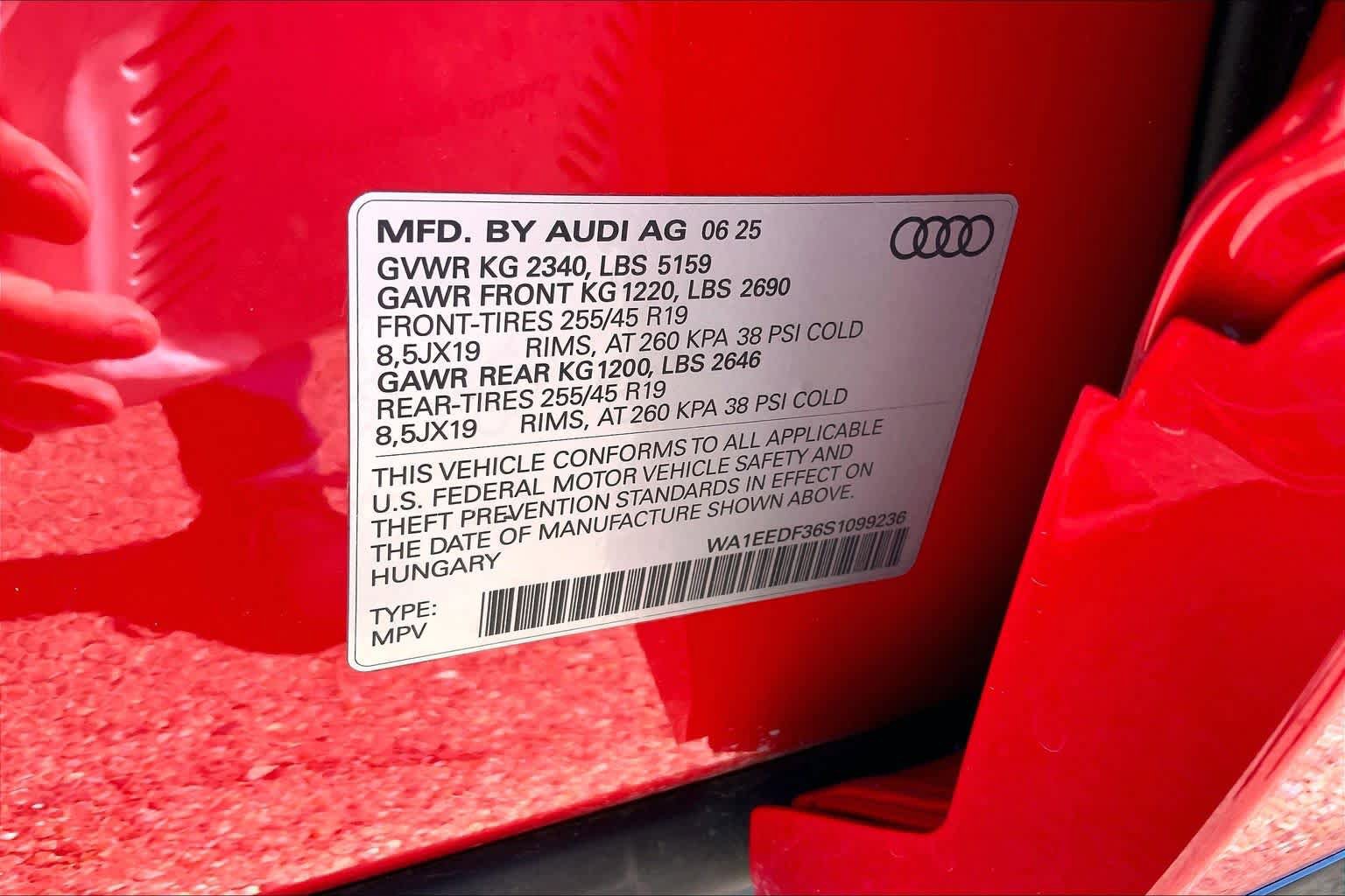 Used 2025 Audi Q3 2.0T Premium Plus AWD/4WD image 36
