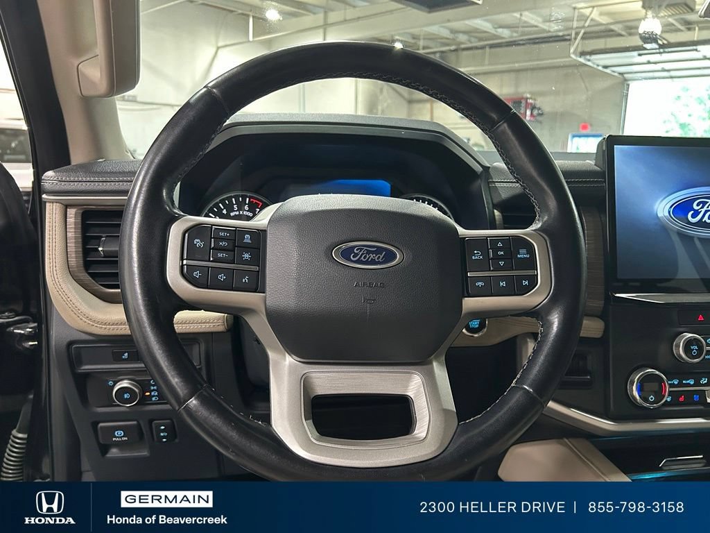 Used 2022 Ford Expedition Max Limited AWD/4WD image 16