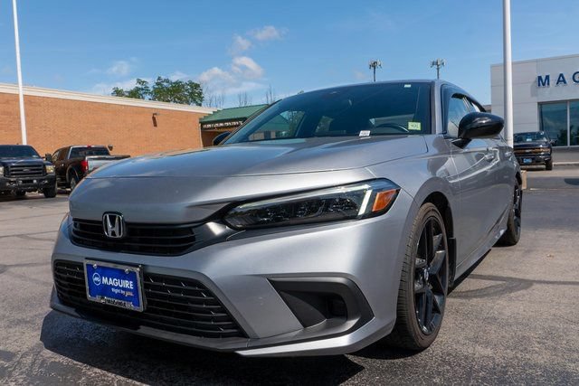 Used 2024 Honda Civic Sport image 2