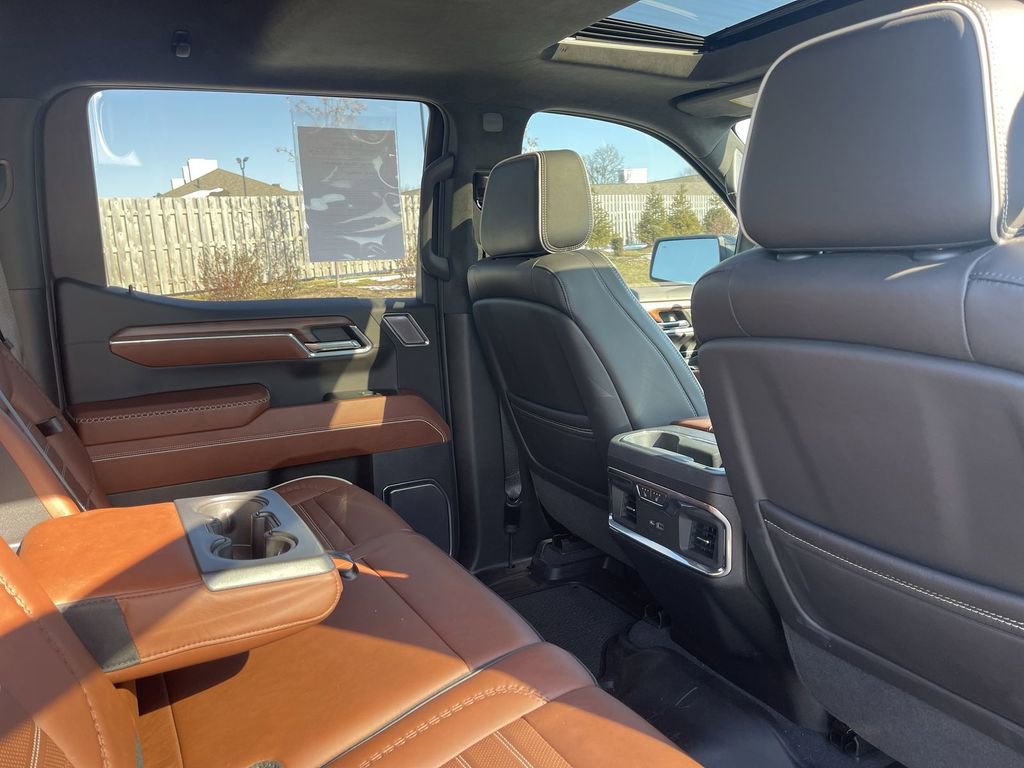 Used 2023 GMC Sierra 1500 Denali Ultimate image 30