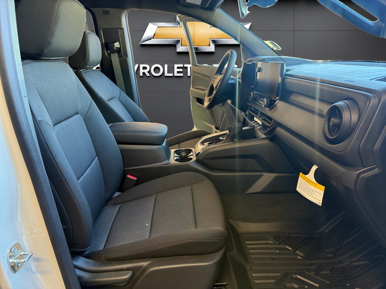 Used 2026 Chevrolet Colorado Trail Boss AWD/4WD image 13